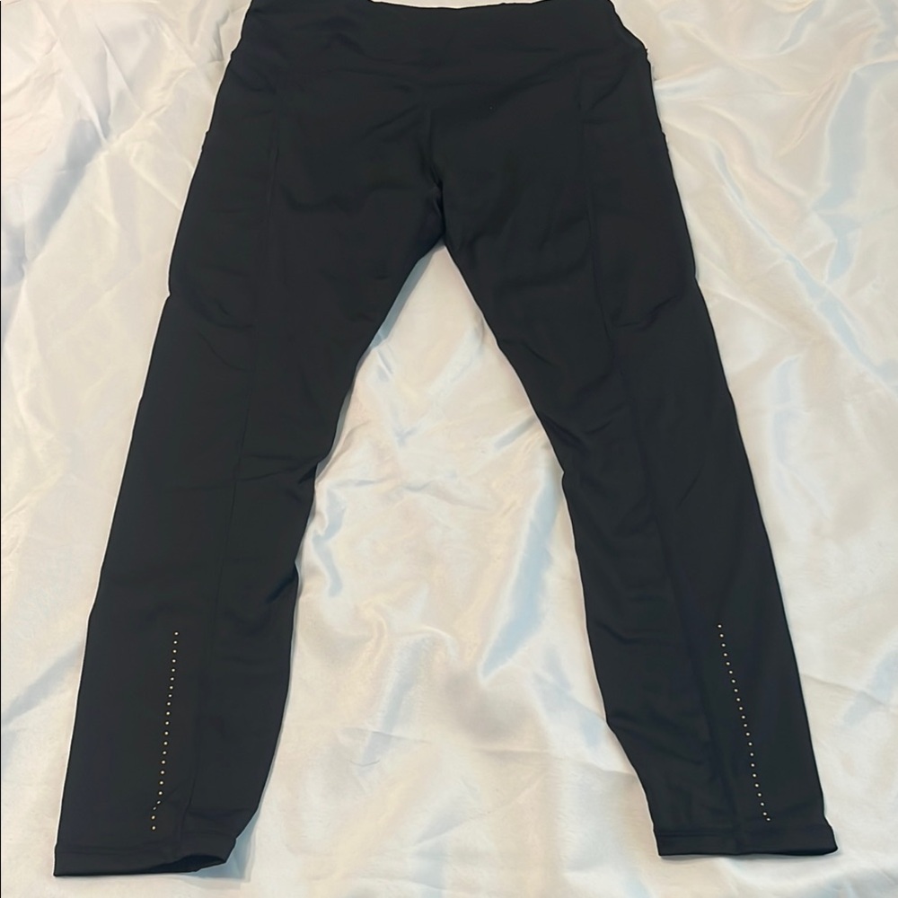 Lululemon Athletica Black Leggings 3 pocket Size 6
